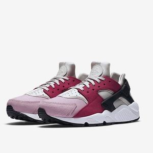 Nike Air Huarache Premium Bone/Red/Black